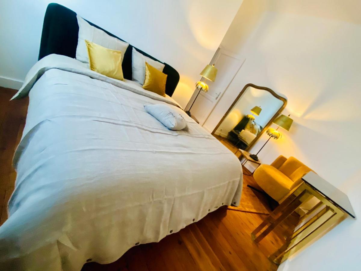Hotel Vcb Ciney Centre-Ville Extérieur photo